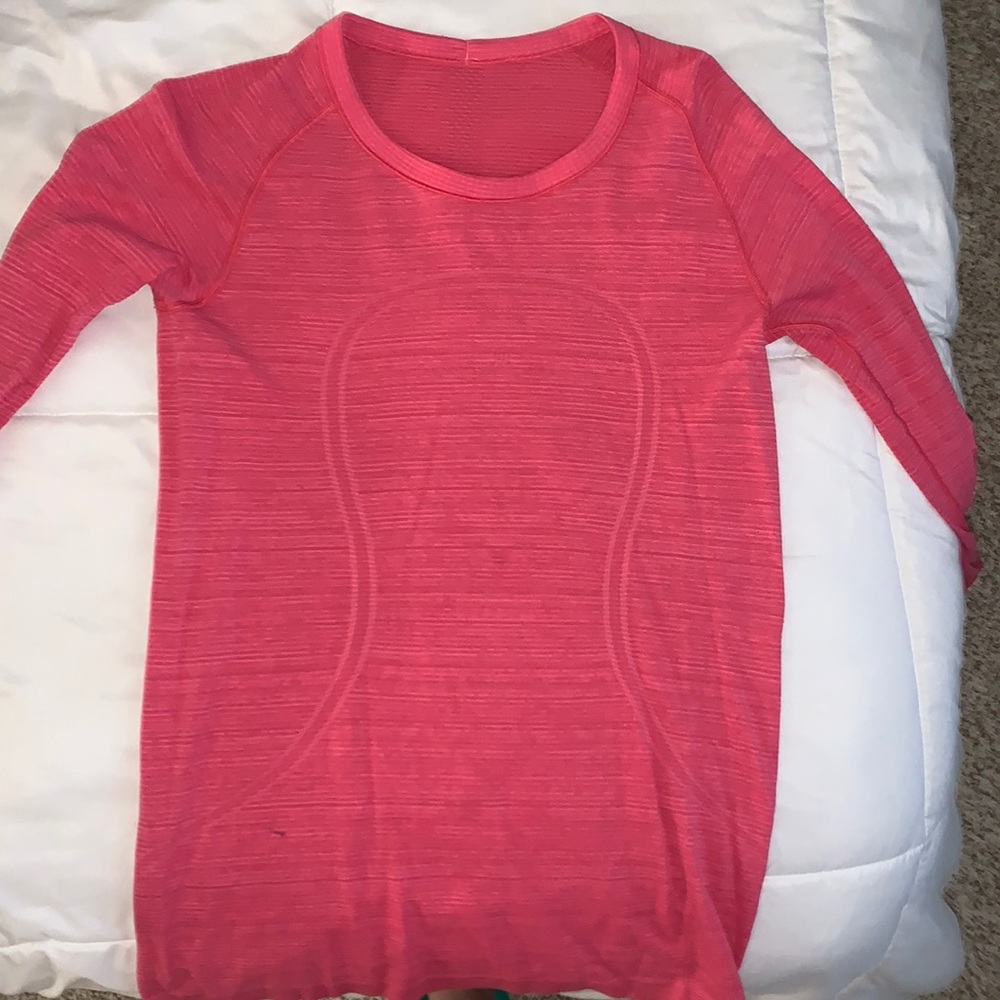 Lululemon Swiftly Tech Long Sleeve